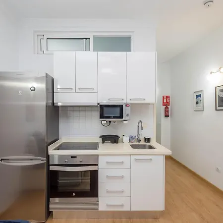 A 20 m a pie de la playa Las Canteras Salvador Cuyas Las Palmas de Gran Canaria